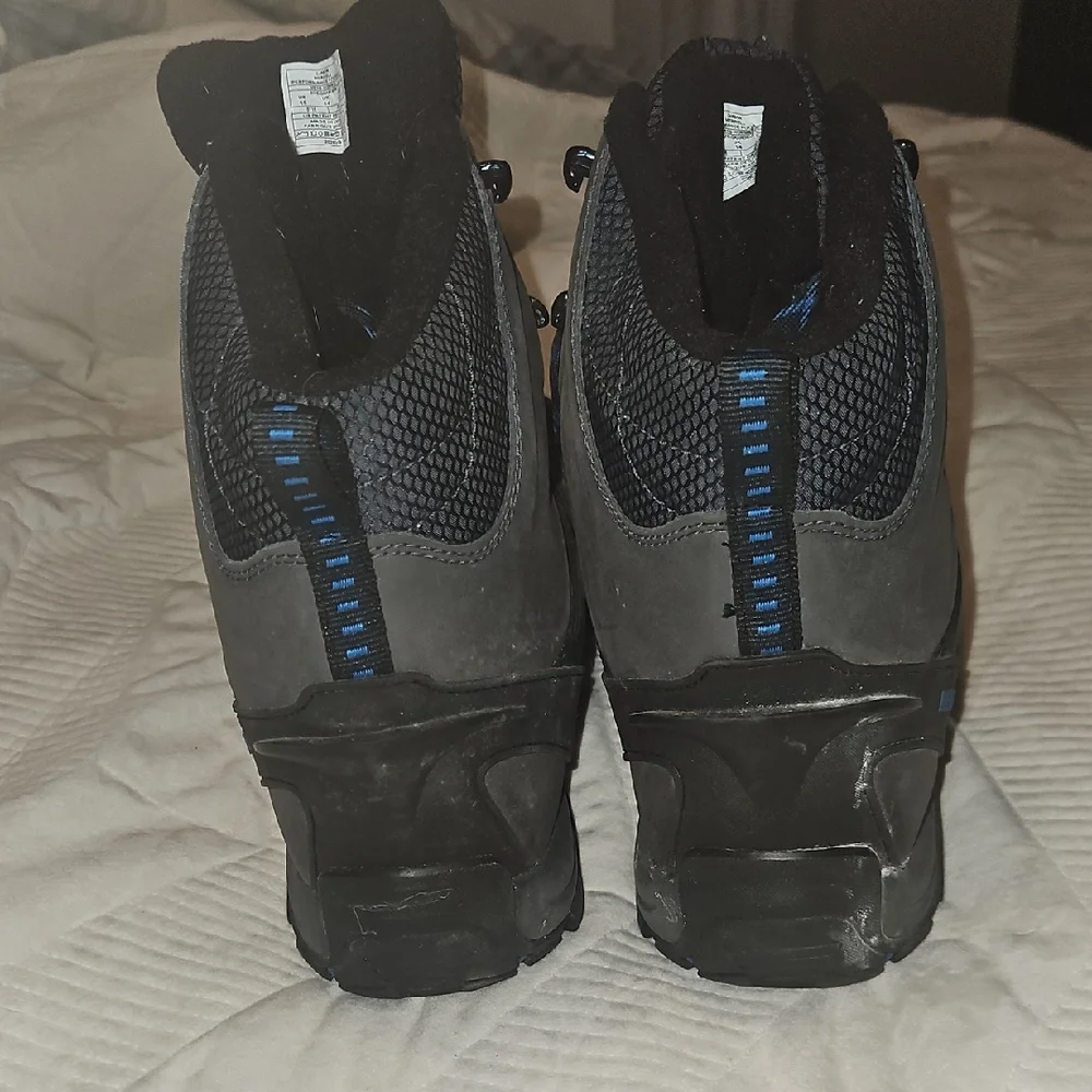 Men's Gray Hiking Boots